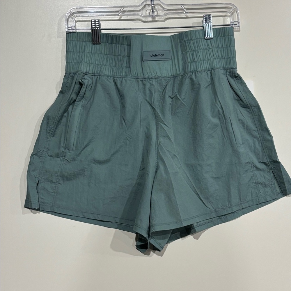 lululemon Lightweight SHR Training Shorts 4" athletica Green MSRP $88